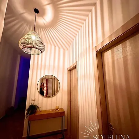 Soleluna 公寓 *